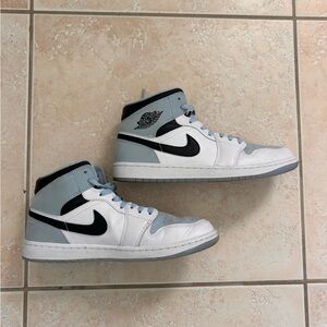 Nike Air Jordan’s University Blue
